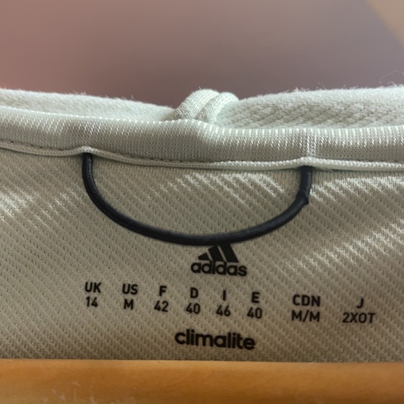 Adidas Pure Amplify running jacket Size Medium - Picture 3 of 8